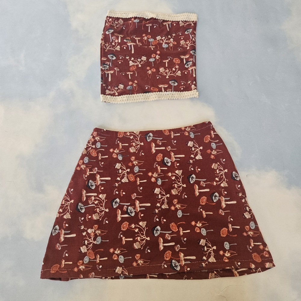 Mushroom Mini Skirt Set Tube Top & Skirt Bundle Outfit Bundle - Picture 3 of 8